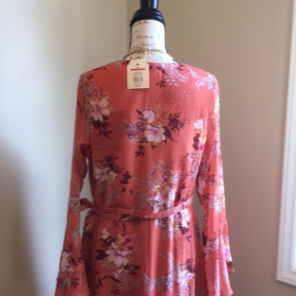 WONDERLY BOHO SHEER FLORAL WRAP DRESS - Picture 7 of 11